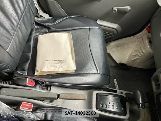 Nissan CLIPPER VAN 2011-02 8813897-18