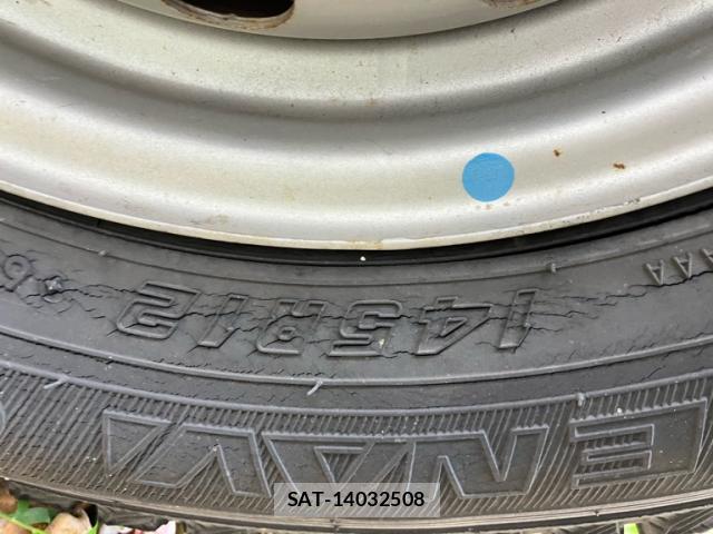 Nissan CLIPPER VAN 2011-02 8813897-3