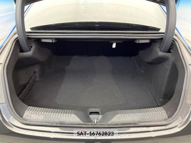 Mercedes Benz CLS-CLASS 2018-09 8812279-12