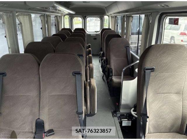 Toyota COASTER 2023-10 8814553-3