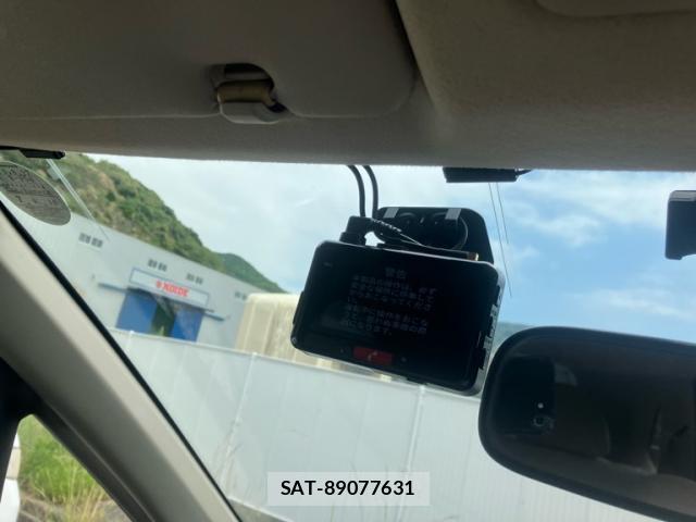 Mitsubishi COLT 2009-09 8813571-11