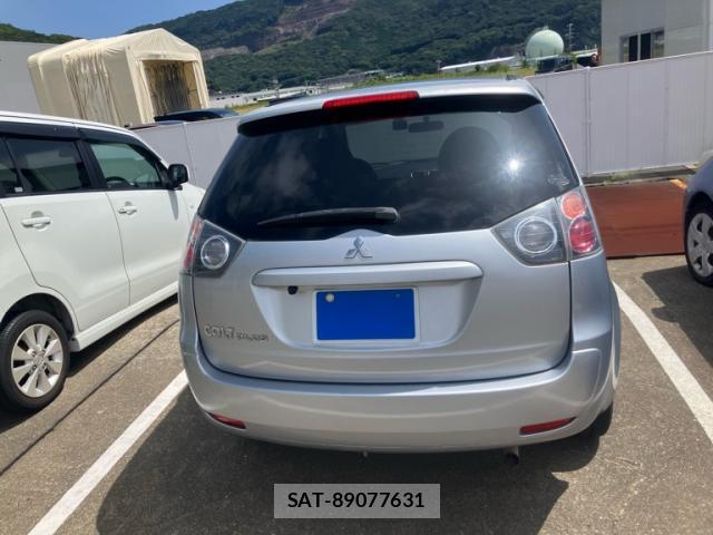 Mitsubishi COLT 2009-09 8813571-2