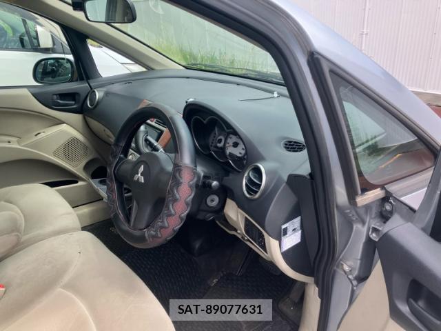 Mitsubishi COLT 2009-09 8813571-3