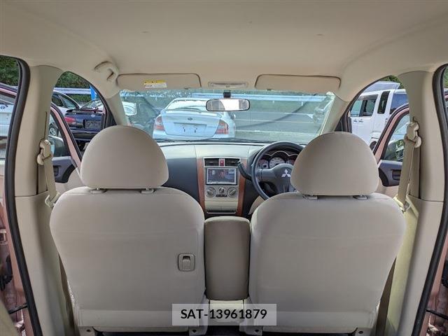 Mitsubishi COLT 2010-02 8816063-11