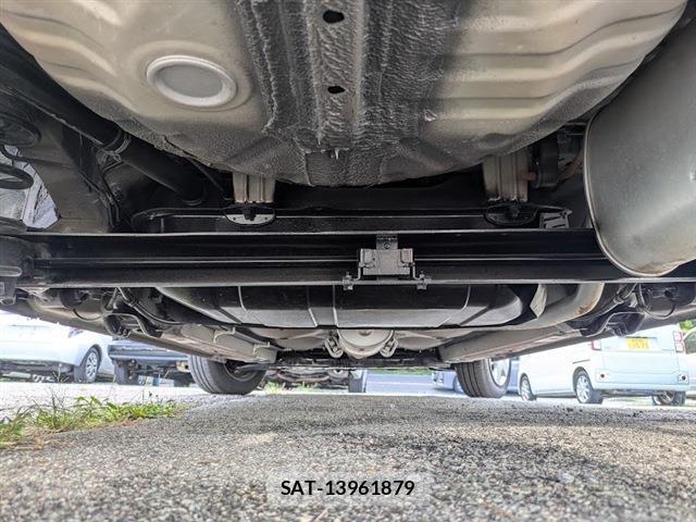 Mitsubishi COLT 2010-02 8816063-12