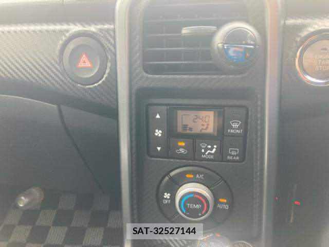Daihatsu COPEN 2014-09 8812091-19
