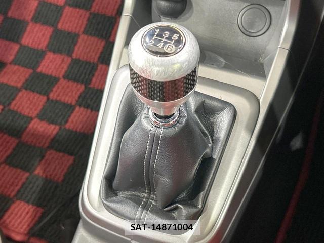 Daihatsu COPEN 2021-11 8814123-2
