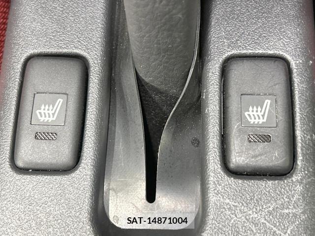 Daihatsu COPEN 2021-11 8814123-4