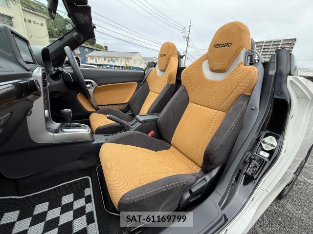 Daihatsu COPEN 2020-02 8815146-6