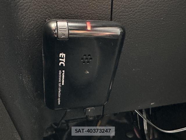 Daihatsu COPEN 2007-09 8815584-15