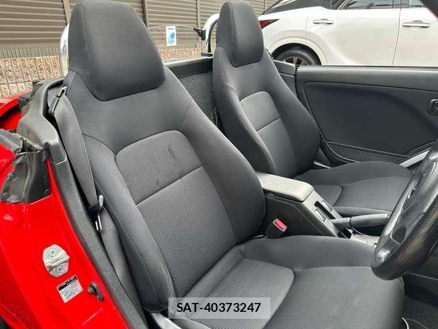 Daihatsu COPEN 2007-09 8815584-9