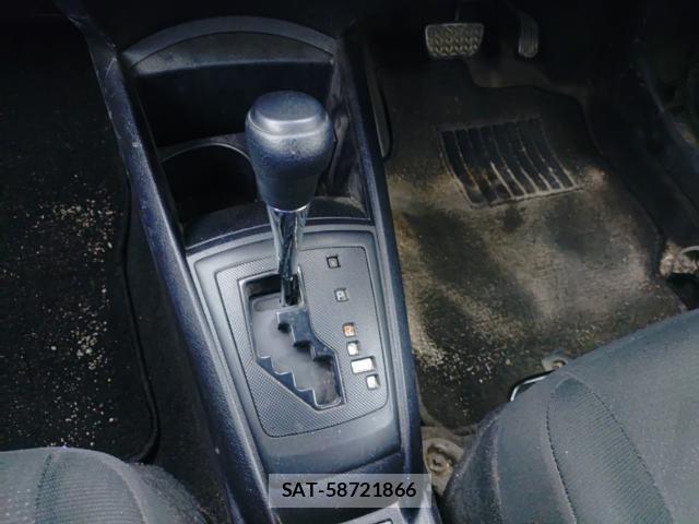Toyota COROLLA AXIO 2021-09 8813766-11