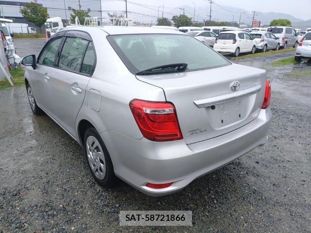 Toyota COROLLA AXIO 2021-09 8813766-5