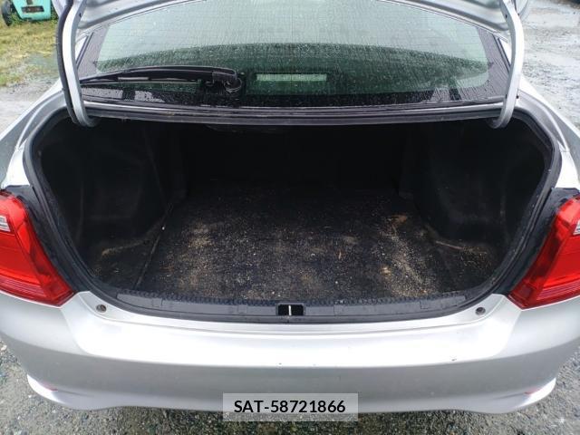 Toyota COROLLA AXIO 2021-09 8813766-7