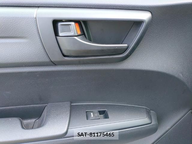 Toyota COROLLA AXIO 2019-09 8813772-12