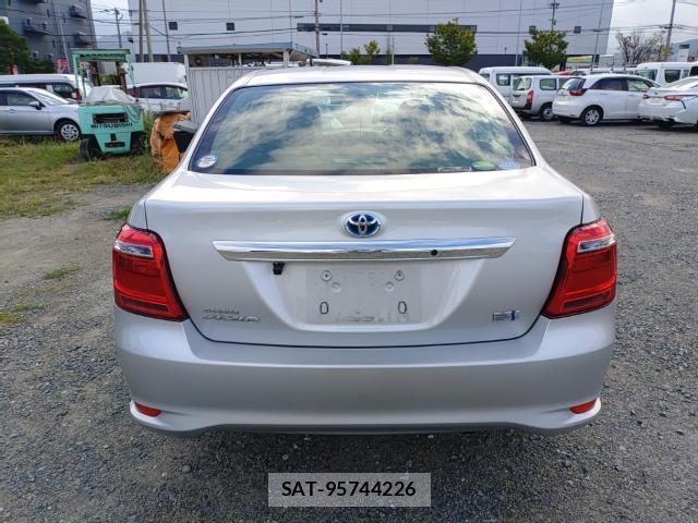 Toyota COROLLA AXIO 2019-09 8813775-1