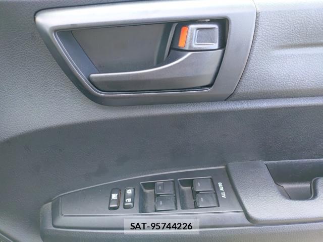 Toyota COROLLA AXIO 2019-09 8813775-13