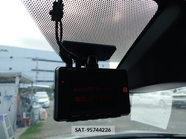 Toyota COROLLA AXIO 2019-09 8813775-16