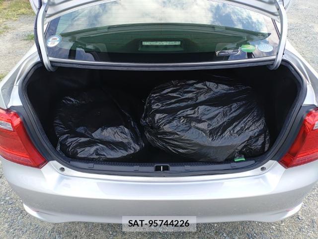 Toyota COROLLA AXIO 2019-09 8813775-7