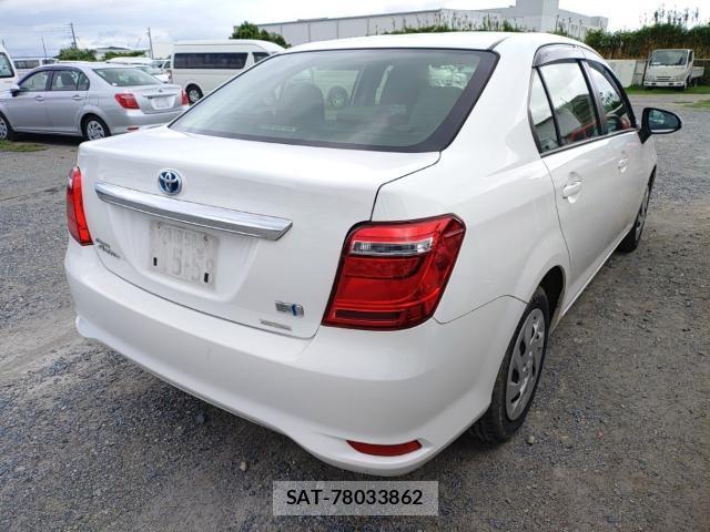 Toyota COROLLA AXIO 2021-09 8813776-4
