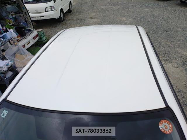 Toyota COROLLA AXIO 2021-09 8813776-6