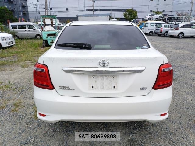 Toyota COROLLA AXIO 2016-08 8813782-1