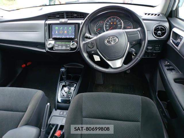 Toyota COROLLA AXIO 2016-08 8813782-2