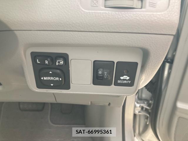 Toyota COROLLA AXIO 2008-03 8814172-14