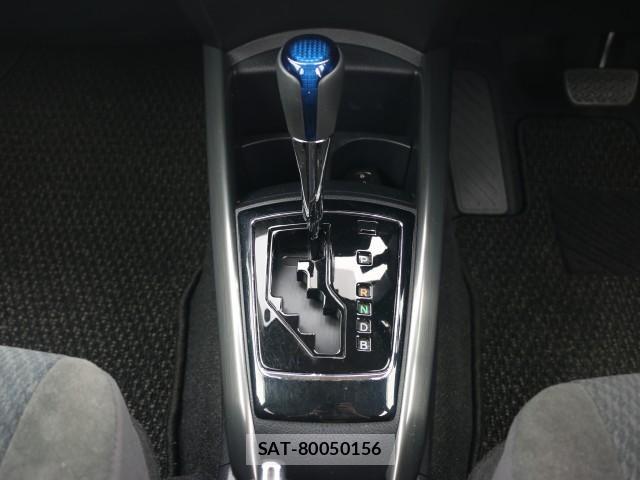 Toyota COROLLA AXIO 2018-03 8814803-15