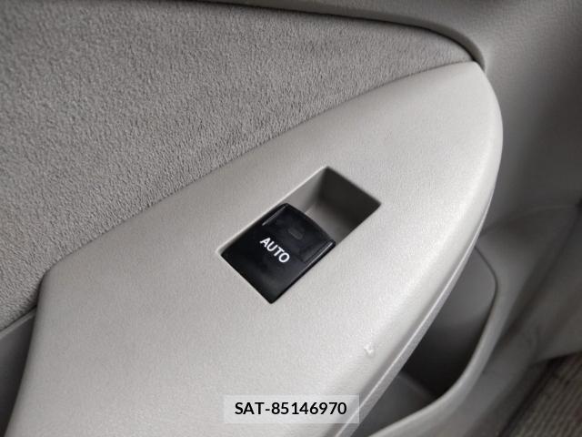 Toyota COROLLA AXIO 2011-09 8815313-12