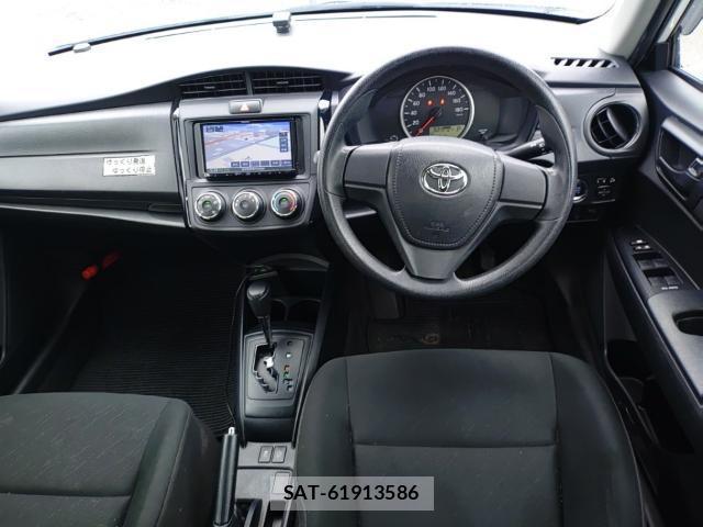 Toyota COROLLA AXIO 2021-09 8815317-2