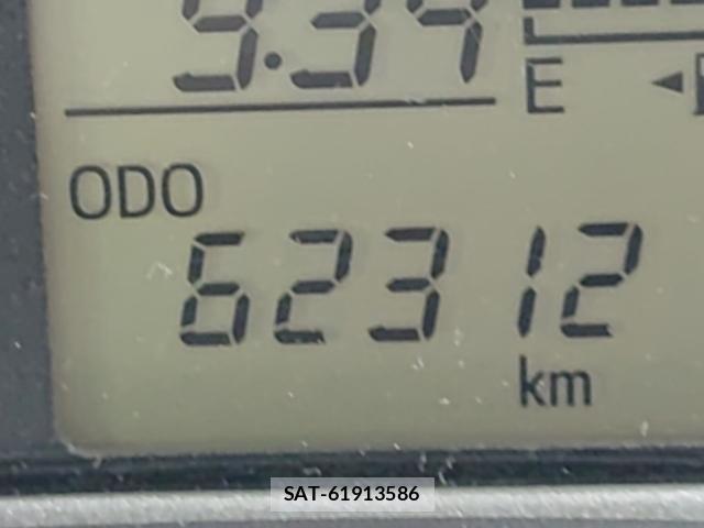 Toyota COROLLA AXIO 2021-09 8815317-9