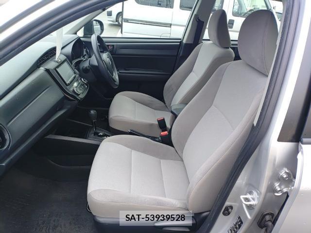 Toyota COROLLA AXIO 2017-09 8815323-15