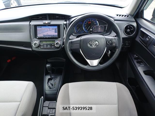 Toyota COROLLA AXIO 2017-09 8815323-2