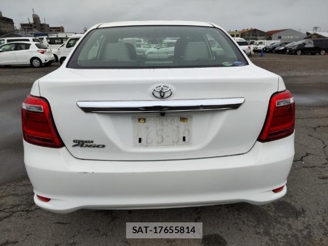 Toyota COROLLA AXIO 2016-09 8815324-1