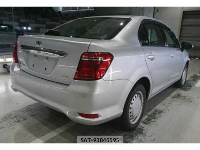 Toyota COROLLA AXIO 2021-07 8816653-1