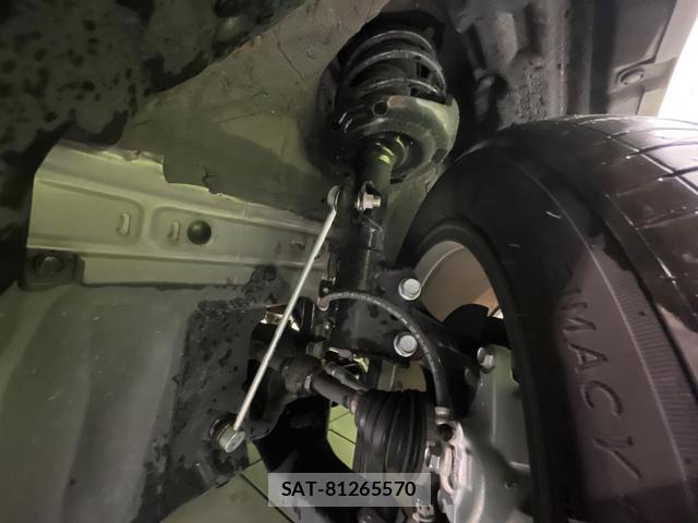 Toyota COROLLA CROSS 2025-11 8812080-19