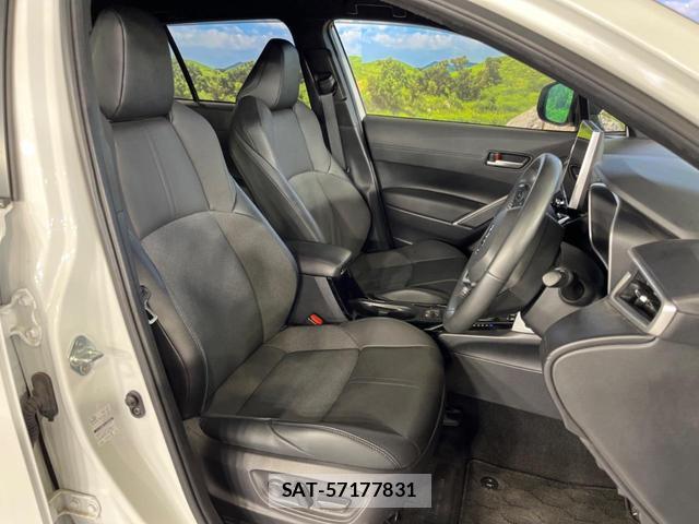 Toyota COROLLA CROSS 2024-02 8812957-8