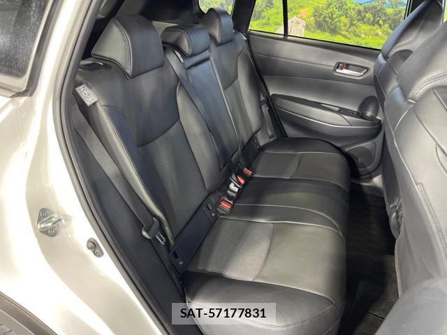 Toyota COROLLA CROSS 2024-02 8812957-9
