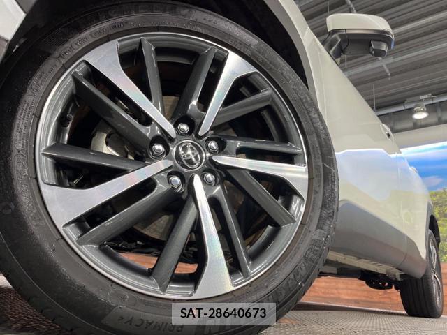 Toyota COROLLA CROSS 2024-06 8812967-13