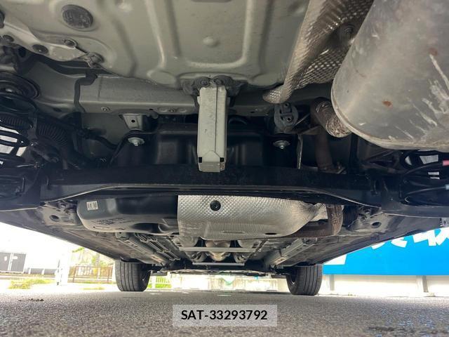 Toyota COROLLA CROSS 2024-06 8813410-19