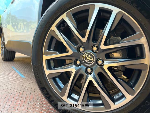 Toyota COROLLA CROSS 2025-09 8813689-12