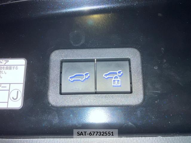 Toyota COROLLA CROSS 2023-02 8813873-10