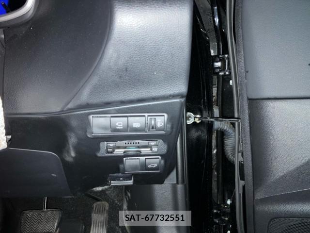 Toyota COROLLA CROSS 2023-02 8813873-11