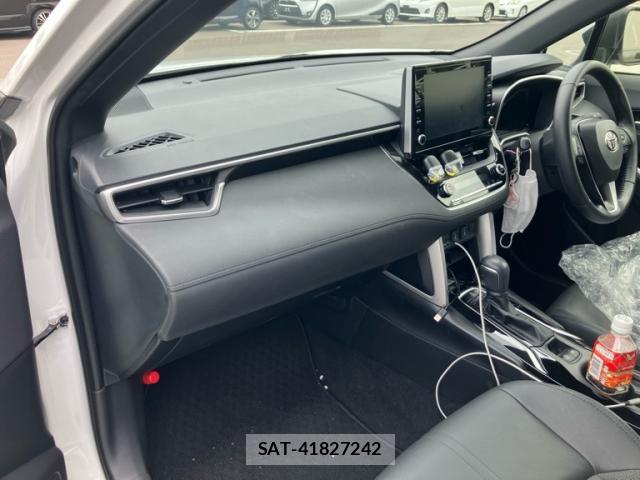 Toyota COROLLA CROSS 2023-06 8813885-10