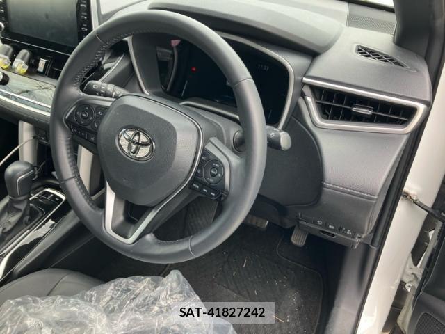 Toyota COROLLA CROSS 2023-06 8813885-16