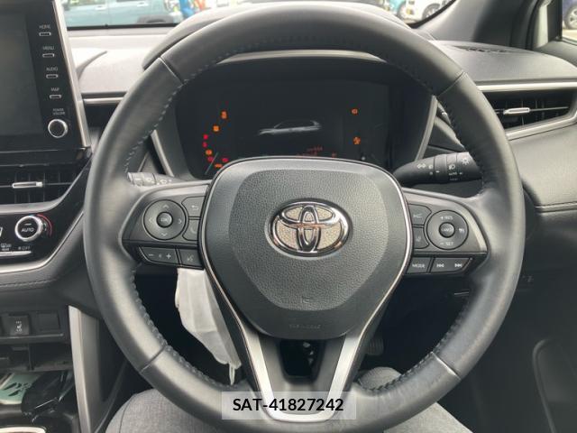 Toyota COROLLA CROSS 2023-06 8813885-18