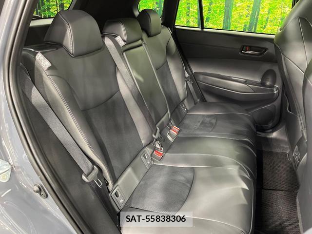 Toyota COROLLA CROSS 2026-05 8814195-8