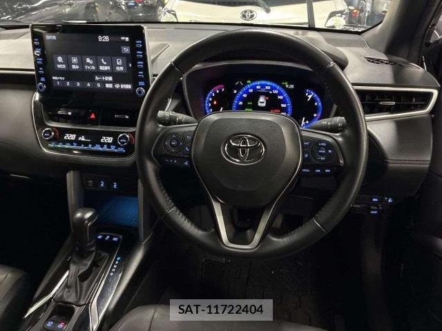Toyota COROLLA CROSS 2023-04 8816111-2