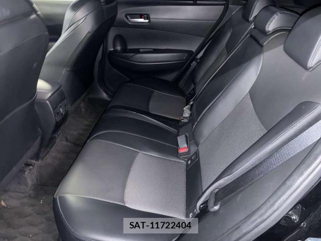 Toyota COROLLA CROSS 2023-04 8816111-6
